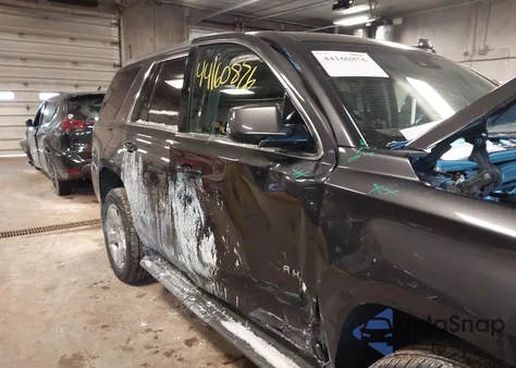 2017 Chevrolet Tahoe Lt z USA, uszkodzony, nr VIN 1GNSKBKC1HR389610